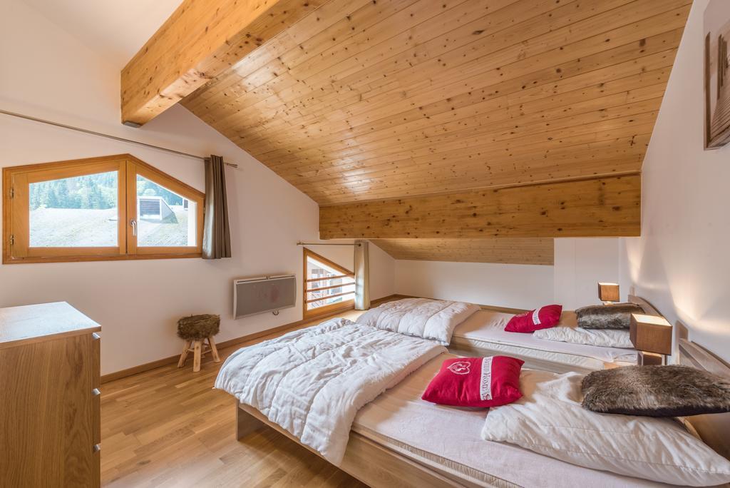 L'Eden Ski Aux Pieds Морильон Стая снимка